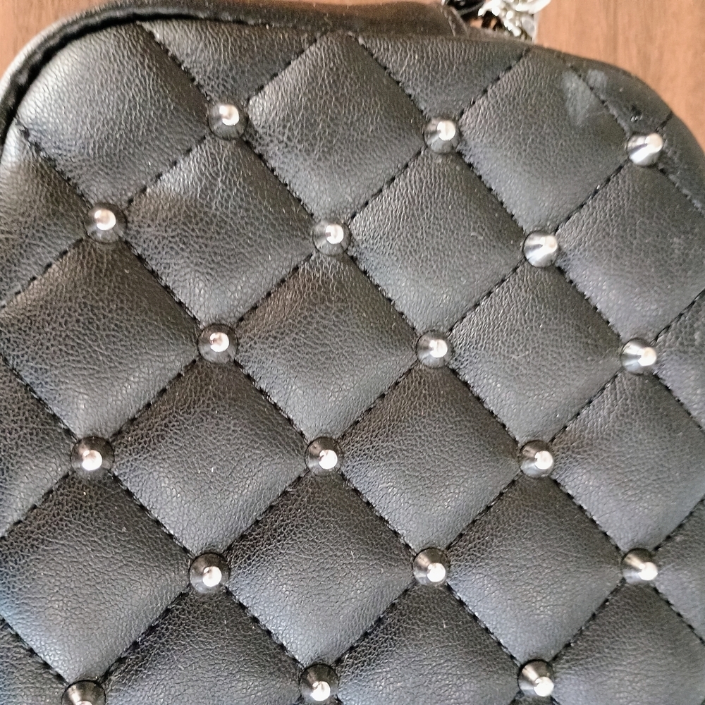 Rebecca Minkoff Black Quilted Crossbody Bag - Picture 2 of 8